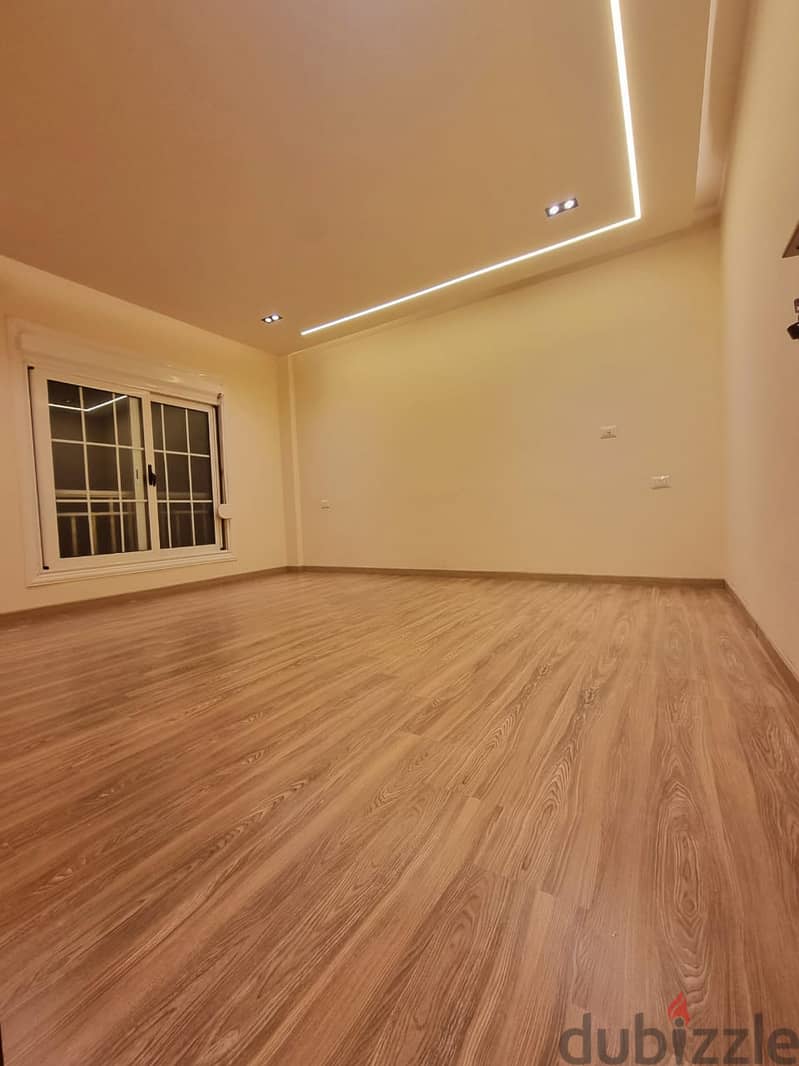 للبيع في مدينتي شقة تشطيبات راقيه جد 133م. For sale in Madinaty, an apa 10