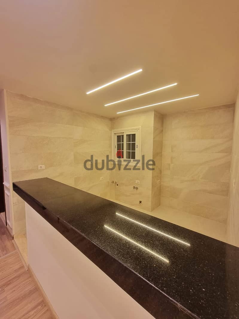 للبيع في مدينتي شقة تشطيبات راقيه جد 133م. For sale in Madinaty, an apa 15