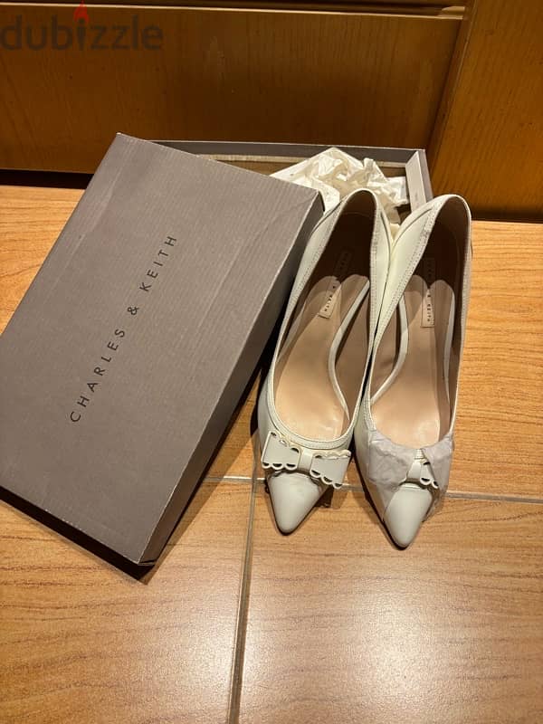 white wedding shoes 0