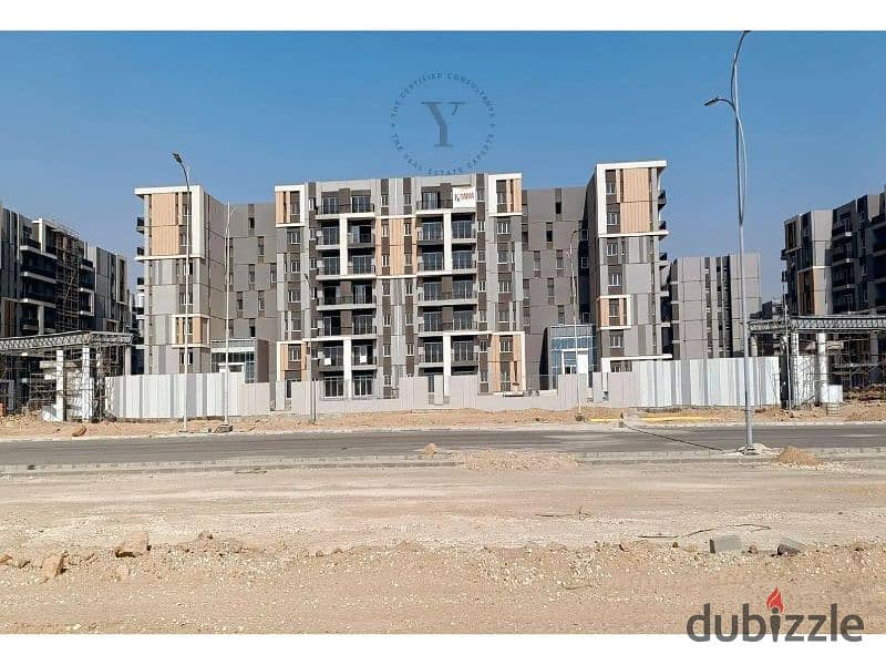 Resale apartment for sale, ready to move, in Haptown (Park View - first phase), Hassan Allam, Mostaqbal City, on the Suez Road, close to Al Amal Axis 5