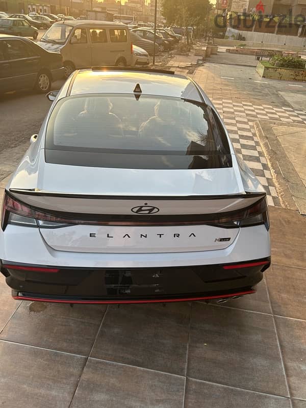 Hyundai Elantra 2024 Cn7 top line 6