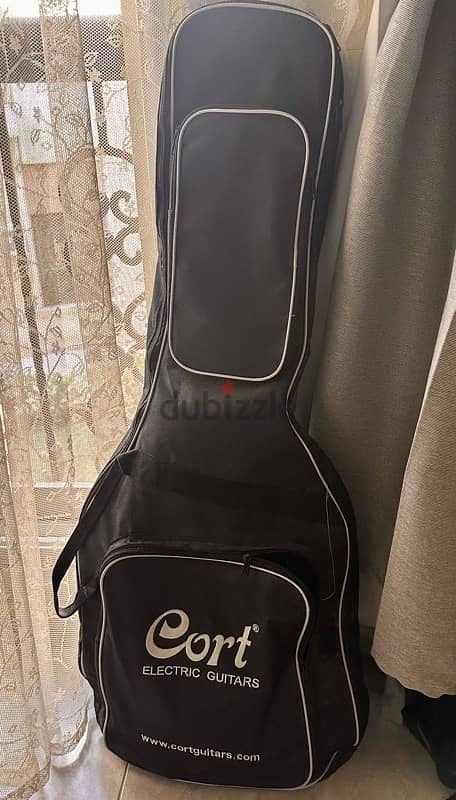 Electric guitar Cort  + Case  + Black star guitar amplifier 8