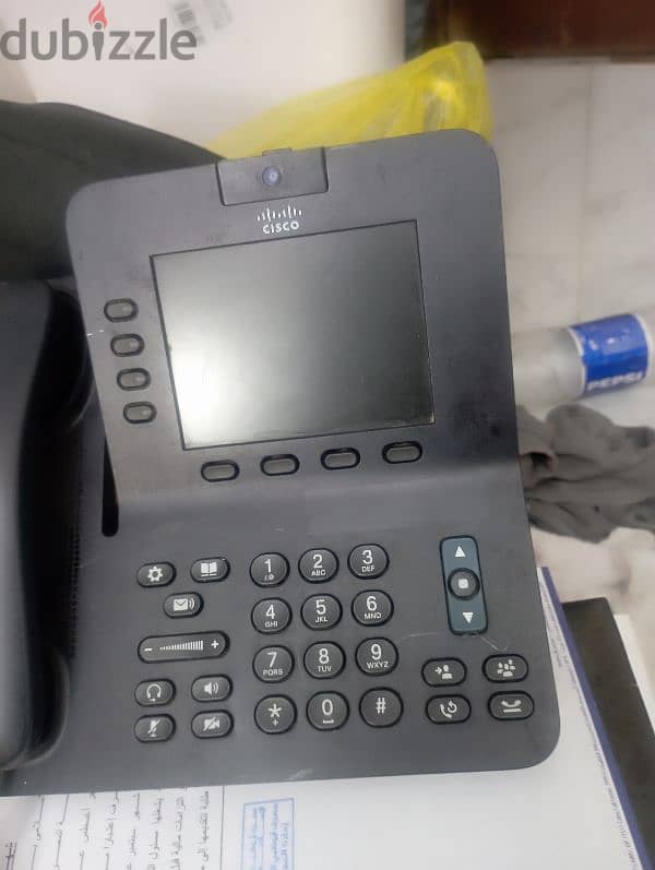 Cisco IP Phone CP-8945 مع كاميرا عاليه الدقه 4