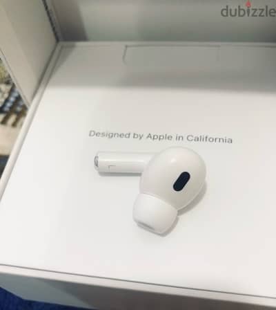 Airpods pro 2 usb c left  side onl (فردة شمال ايربودز برو ٢ تايب سى  )