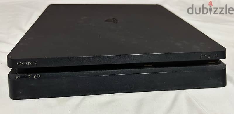 PlayStation 4 Slim 1 terabyte 0