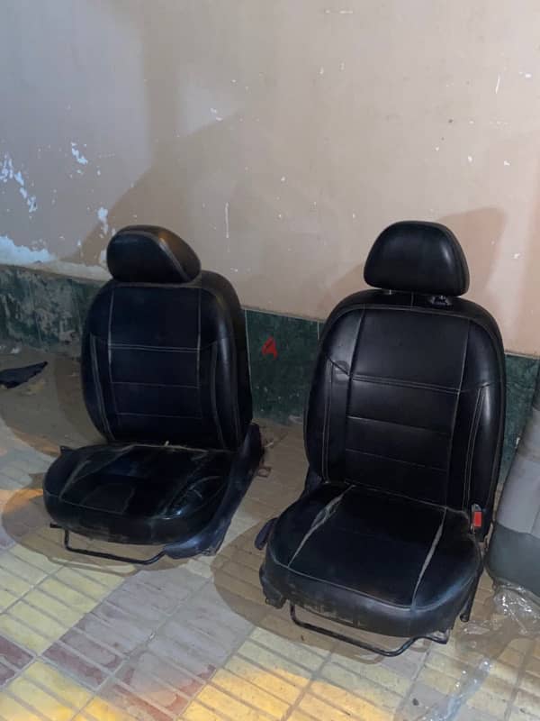 mazda 3 seats 0