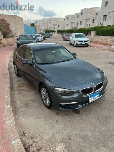 BMW 318 2018