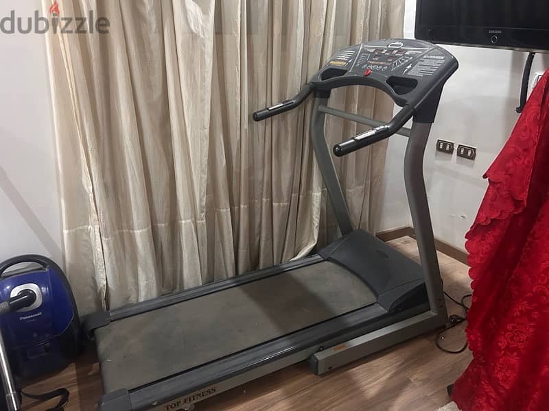 TOP FITNESS TREADMILL 3