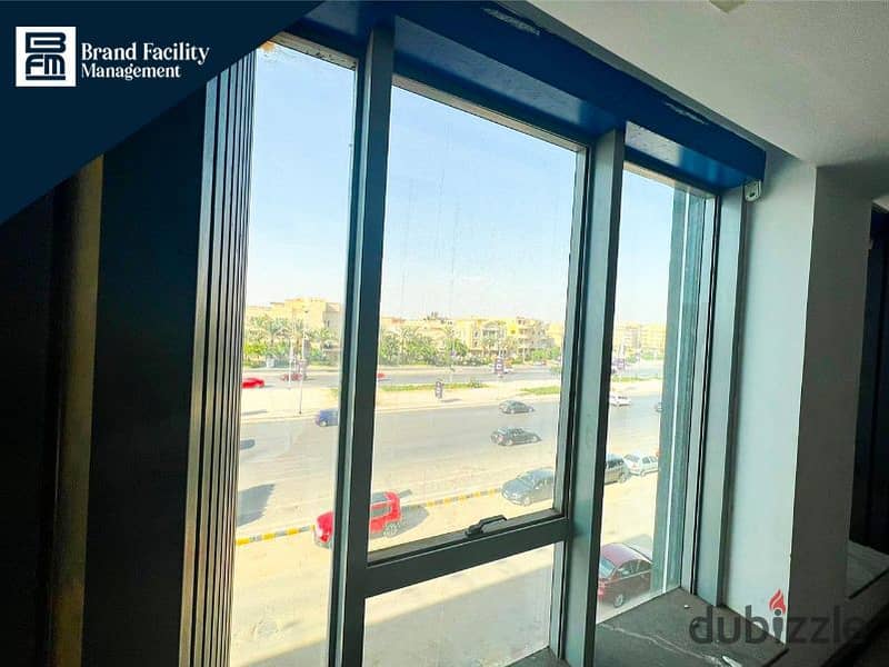 مقر إداري - مكتب متشطب بالكامل للإيجار واجهة على شارع التسعين التجمع الخامس 450م Headquarter - office for rent in 5th settlement 450m 5