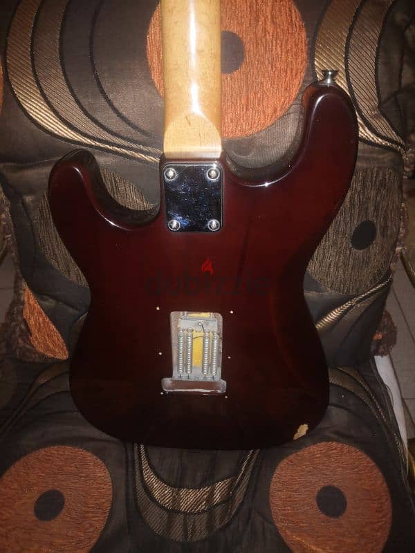 Pearl River lead electric guitar 3