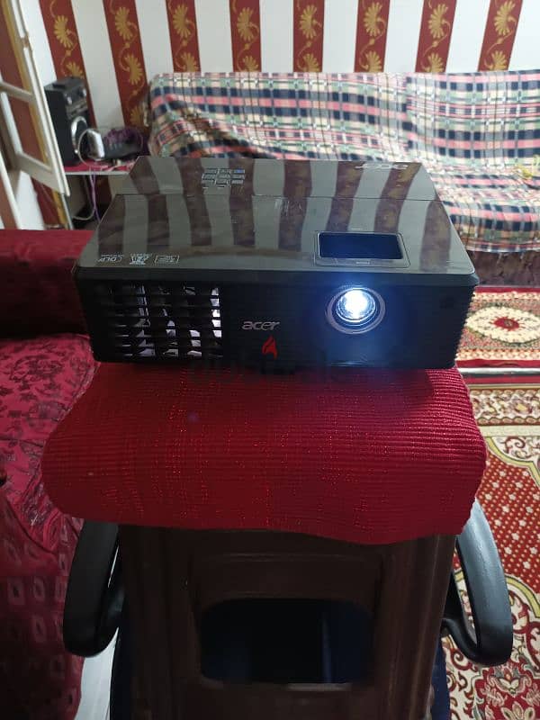 Acer X1110 DLP Projector, EMEA 2