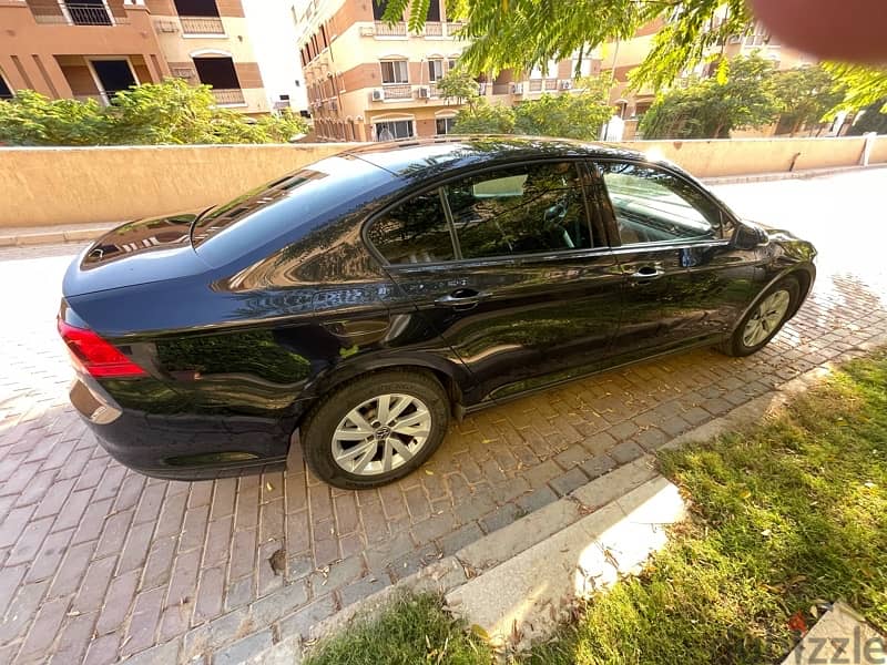 Volkswagen Passat 2022 Trendline 6