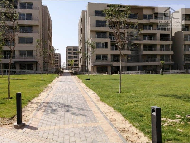 Ready to move a fully finished apartment corner 3 bedrooms open view for sale in Palm Hills New Cairo 4