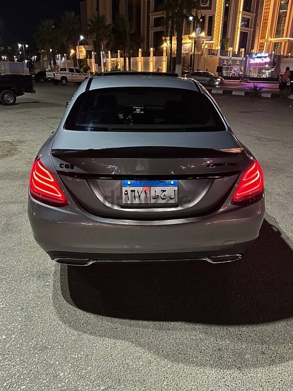 Mercedes-Benz C180 2015 all fabric like new 5