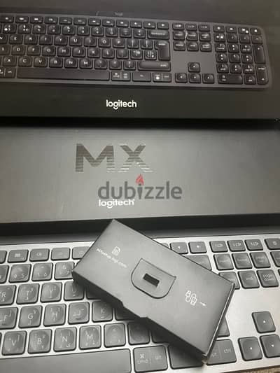 Logitech MX Keys S Wireless Keyboard, - Graphite ARA 900 g