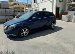 Mercedes-Benz B200 2013 0