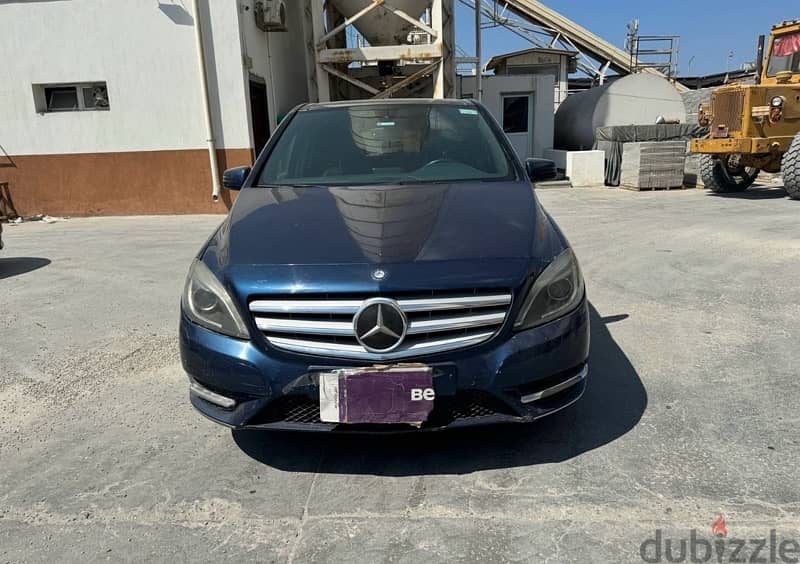 Mercedes-Benz B200 2013 1