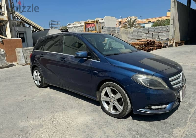 Mercedes-Benz B200 2013 2