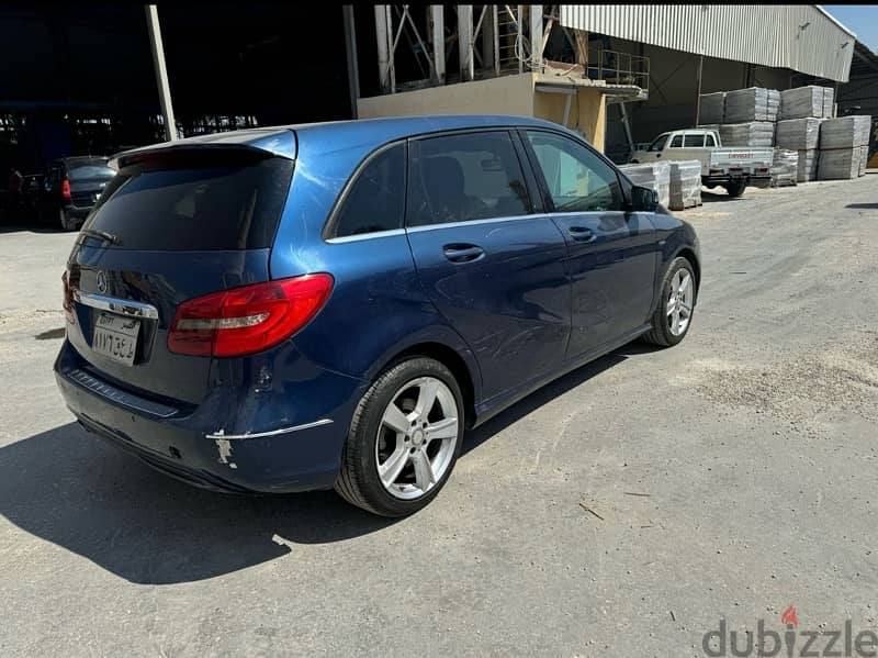 Mercedes-Benz B200 2013 3