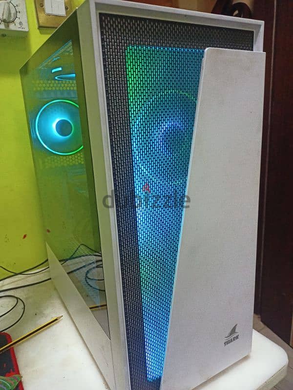 gaming pc. كمبيوتر . تجميعه . كيسه . case . جيمنج . بيسي 3