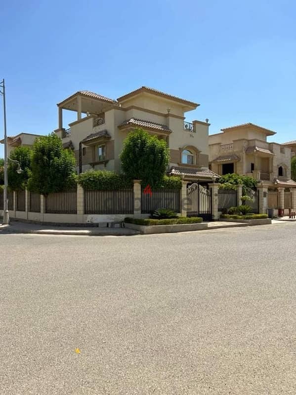 فيلا للبيع كمبوند رويال سيتي الشيخ زايد Royal City for sale 1