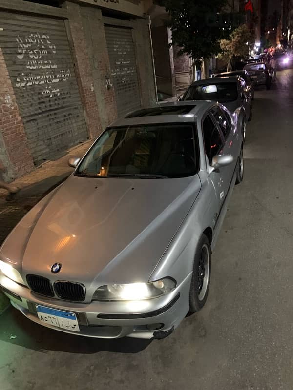 BMW 525 1999 e39 2