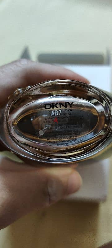 DKNY pure nectar 3