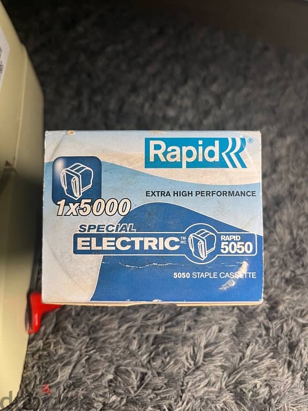 RAPID 5050 Electronic Stapler 4