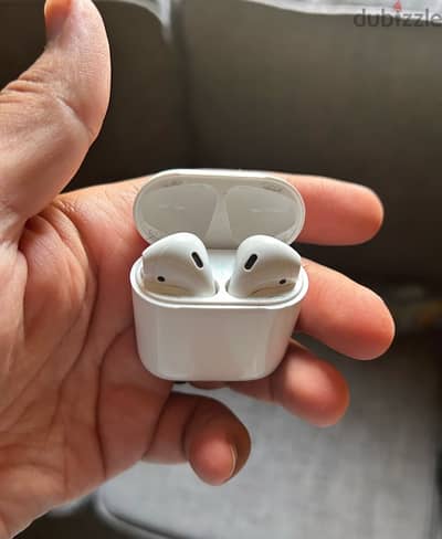 AirPods