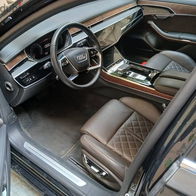 Audi A8 2023 A8s 2