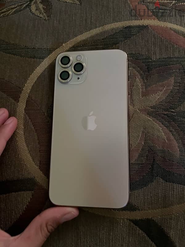 iPhone 11 Pro 1