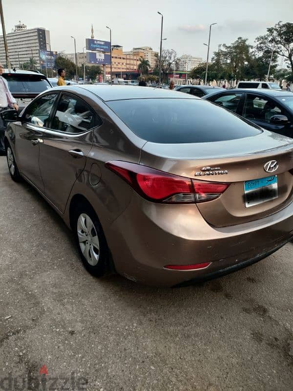 Hyundai Elantra 2015 5