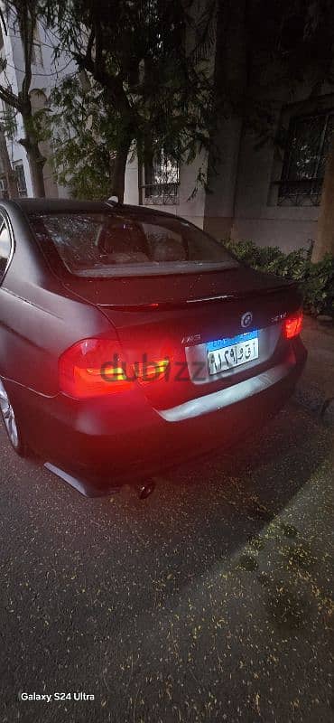 BMW E90 320i 2006 8