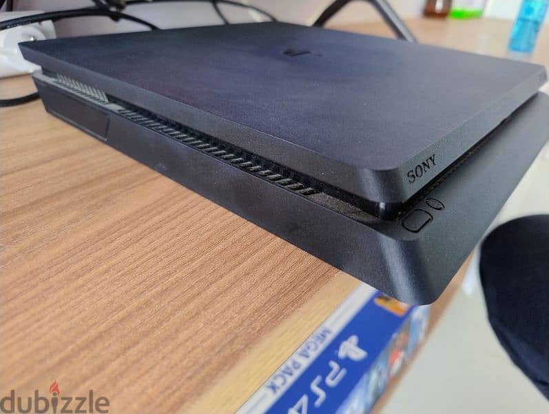 PS4 Slim 500 2