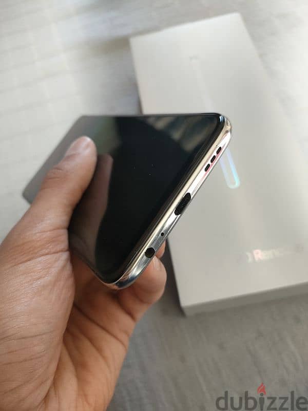 حالة نادرة Oppo Reno 2f 4