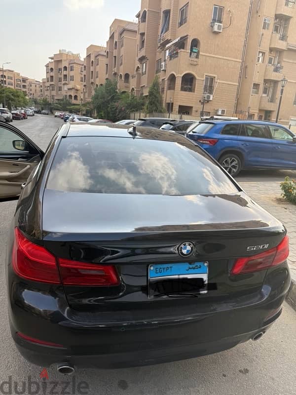 BMW 520 2019 1