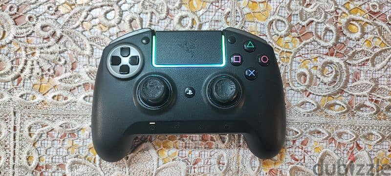 Razer Raiju Ultimate PS4 & PC wireless and wired controller rgb 7