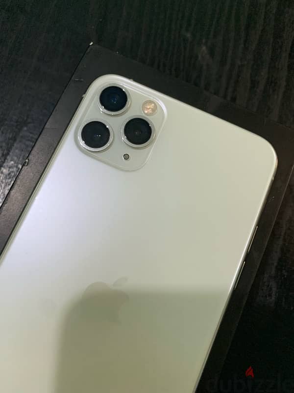 Iphone 11 pro max 1