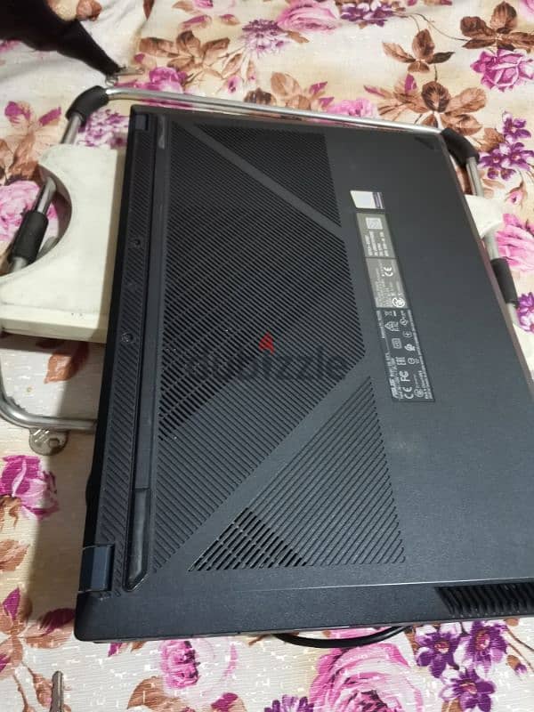 متاح جهازين I7 10750H GTX 1650 4G ti 3