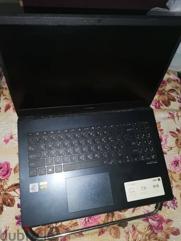 متاح جهازين I7 10750H GTX 1650 4G ti 4