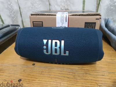 jbl charge 5 like new