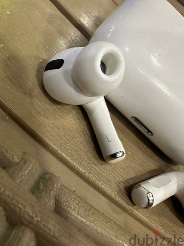 airpods pro generation 1 4