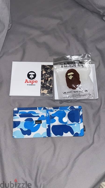 Bape wallet for sale 1