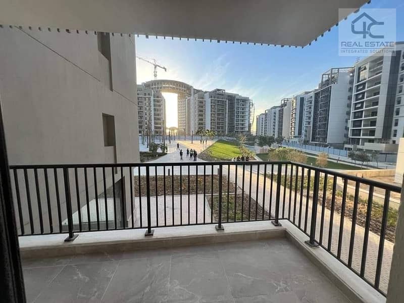 Apartment in Zed East 179m open view on the pocket landscape with down payment and installments ,fully  finished 6