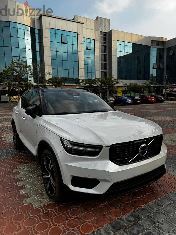 Volvo XC40 2022 AWD 2000 CC Turbo 2