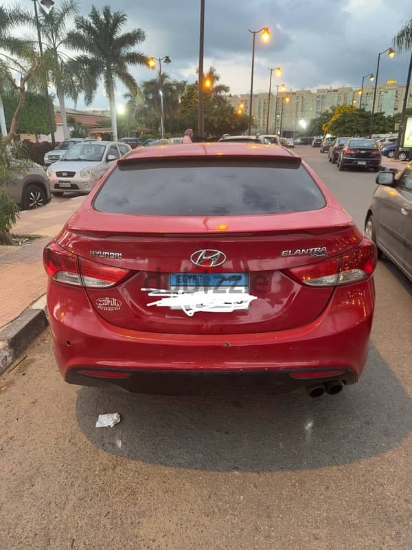 Hyundai Elantra 2013 6