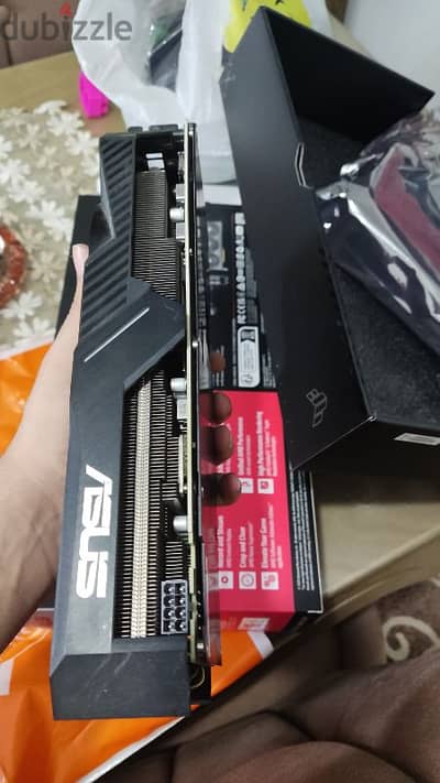 5600xt Asus Dual