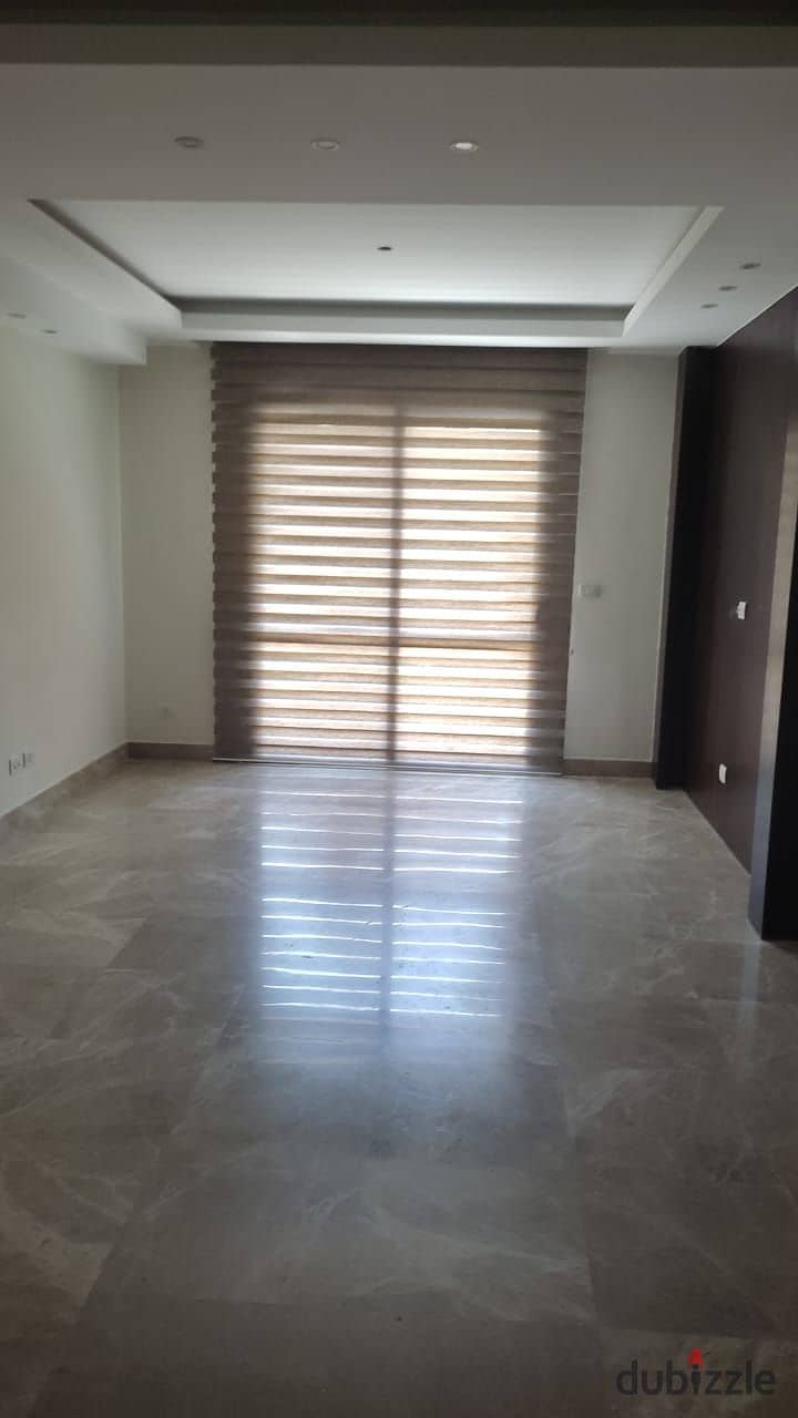 For sale, an apartment of 150 m2 ((resale)) fully finished with air conditioners and a kitchen in Eastown by SODIC 0