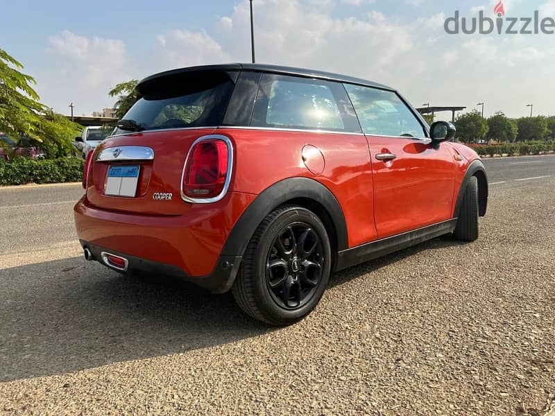 MINI Cooper 2019 1