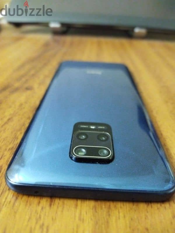 Redmi note 9 pro  استخدام راقي جداً مع كرتونه الجهاز والشاحن الأصلي 7